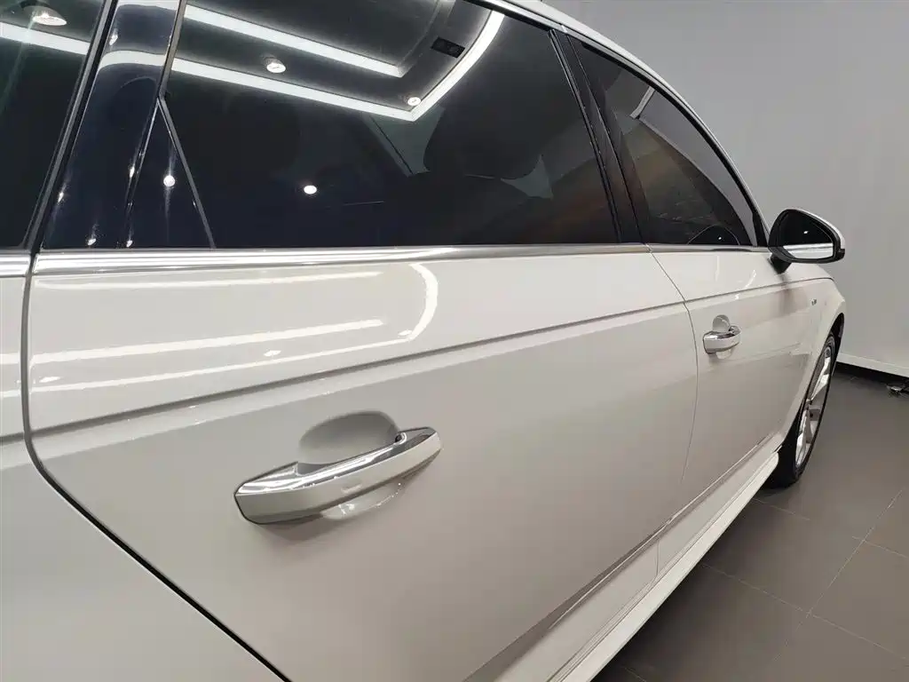 Audi A4L 2019 40 TFSI Fashion (China VI) фото 24