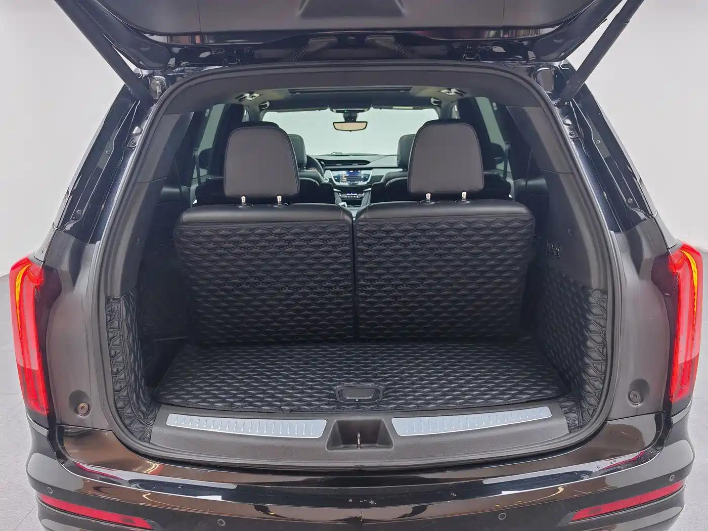 Cadillac XT6 2021 28T 6-Seater AWD Luxury фото 9