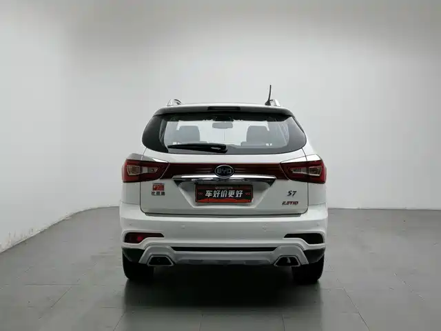 BYD S7 2016 2.0T Auto Premium Plus — фото 4