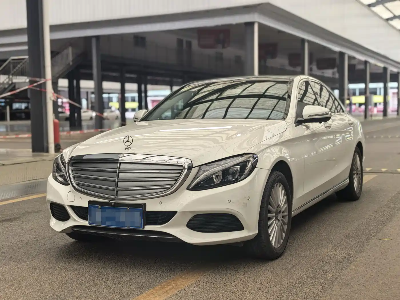 Mercedes-Benz C-Class 2015 Facelift C 200 L