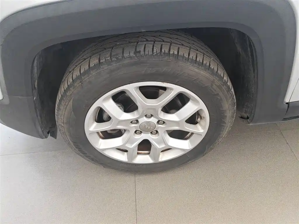 Jeep Renegade 2017 2016 1.4T Automatic High-Energy Edition