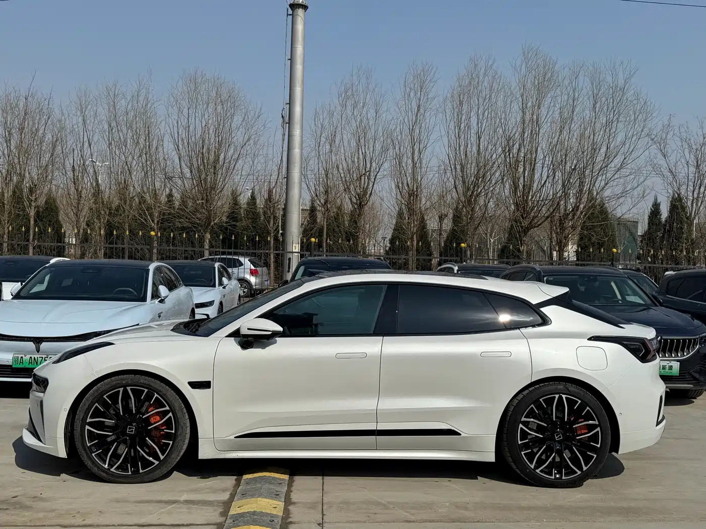 ZEEKR EXTREME KRYPTON 001