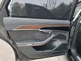 Фото 24 - Audi A8