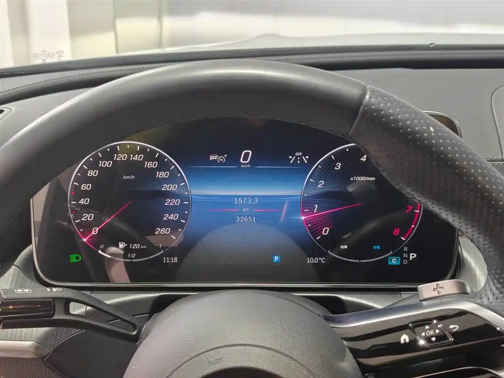 MERCEDES-BENZ C CLASS