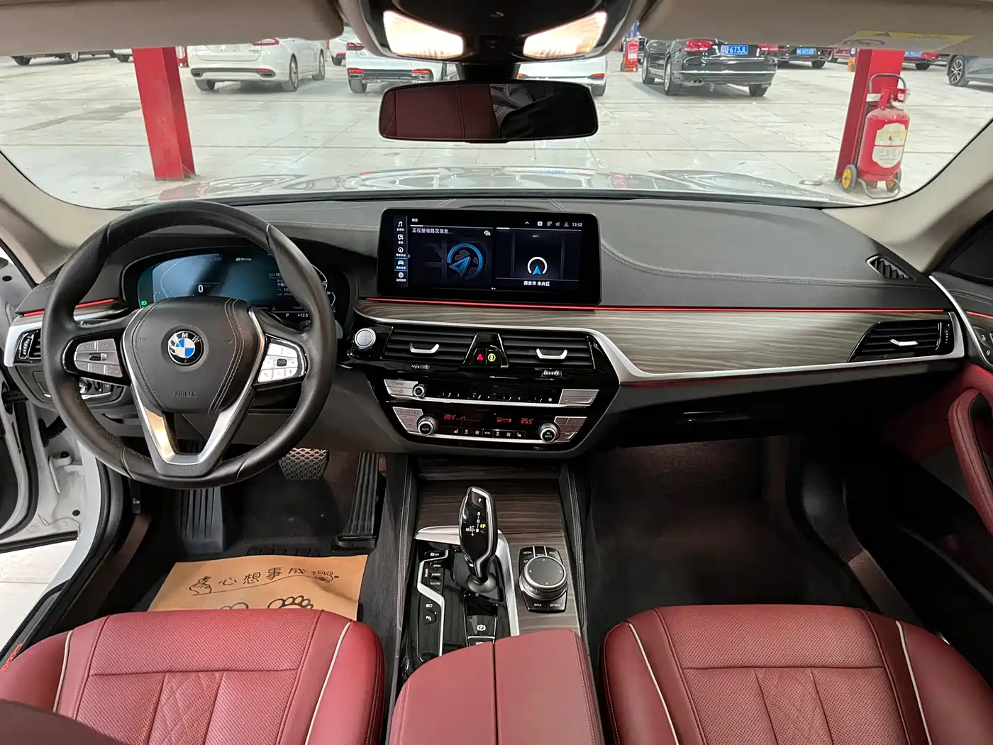 BMW 5 Series New Energy 2021 535Le Luxury Package фото 9