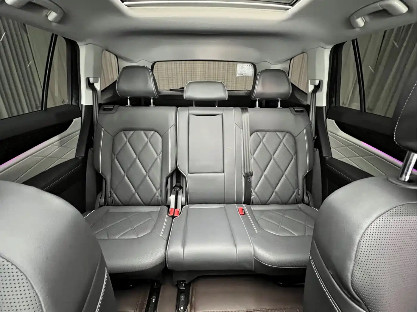 Volkswagen Teramont 2024 380TSI 4WD Prestige Luxury Edition фото 9