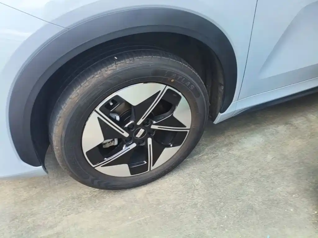 Geely Galaxy Galaxy E5 2024 2024 530km Explore+ Edition
