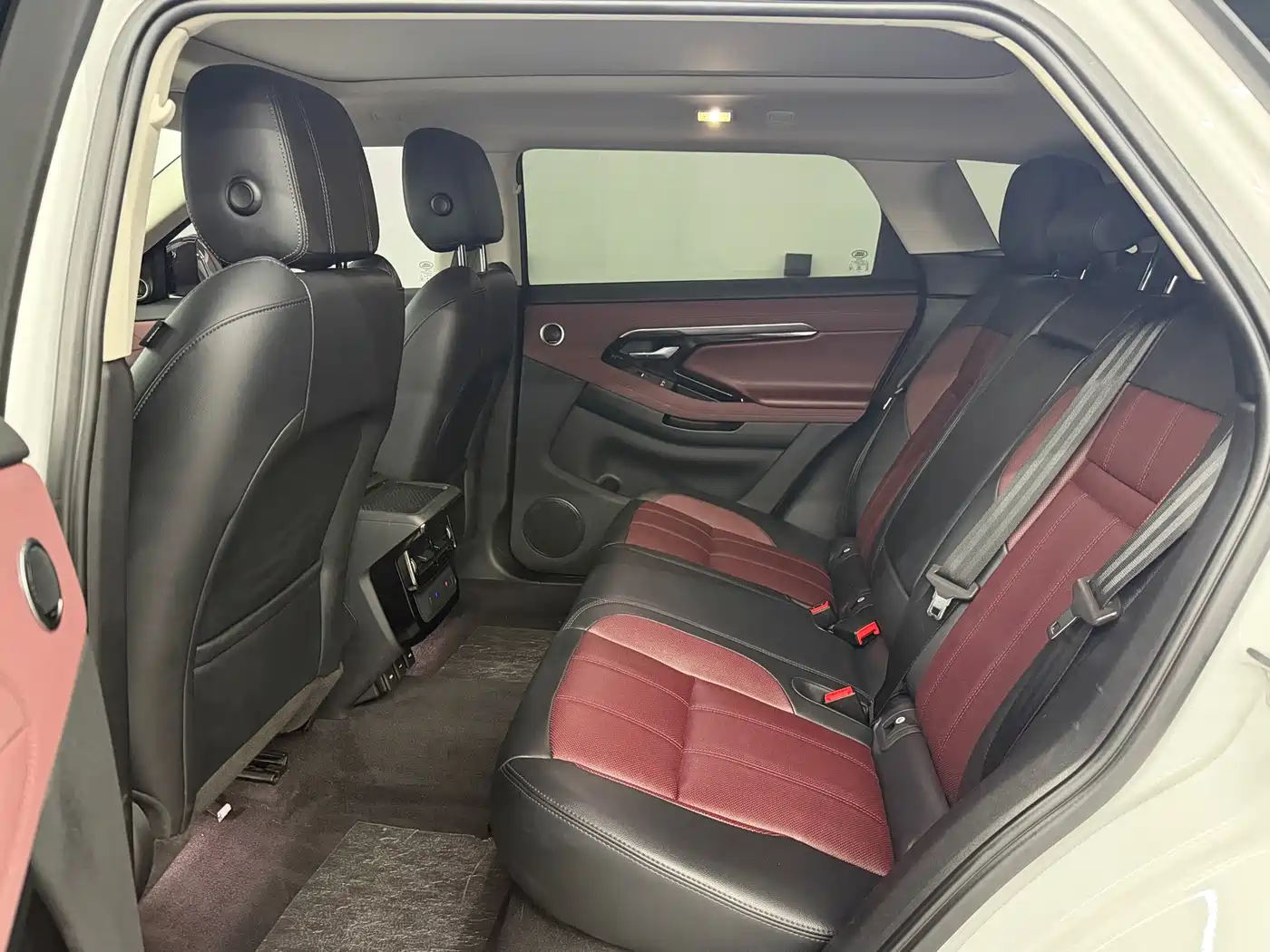 LAND ROVER RANGE ROVER AURORA