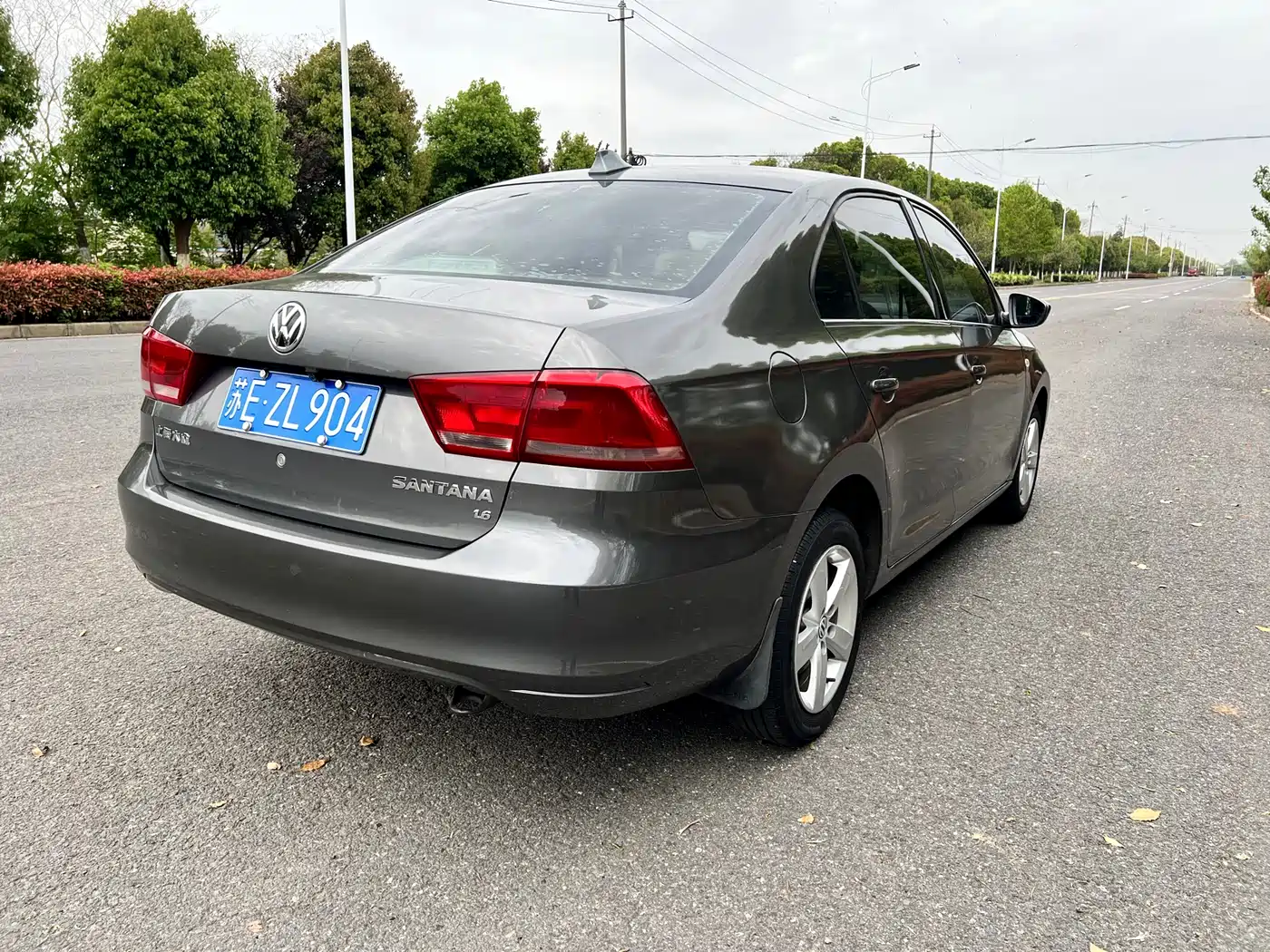 Volkswagen Santana 2013 1.6L Automatic Comfort Edition фото 6