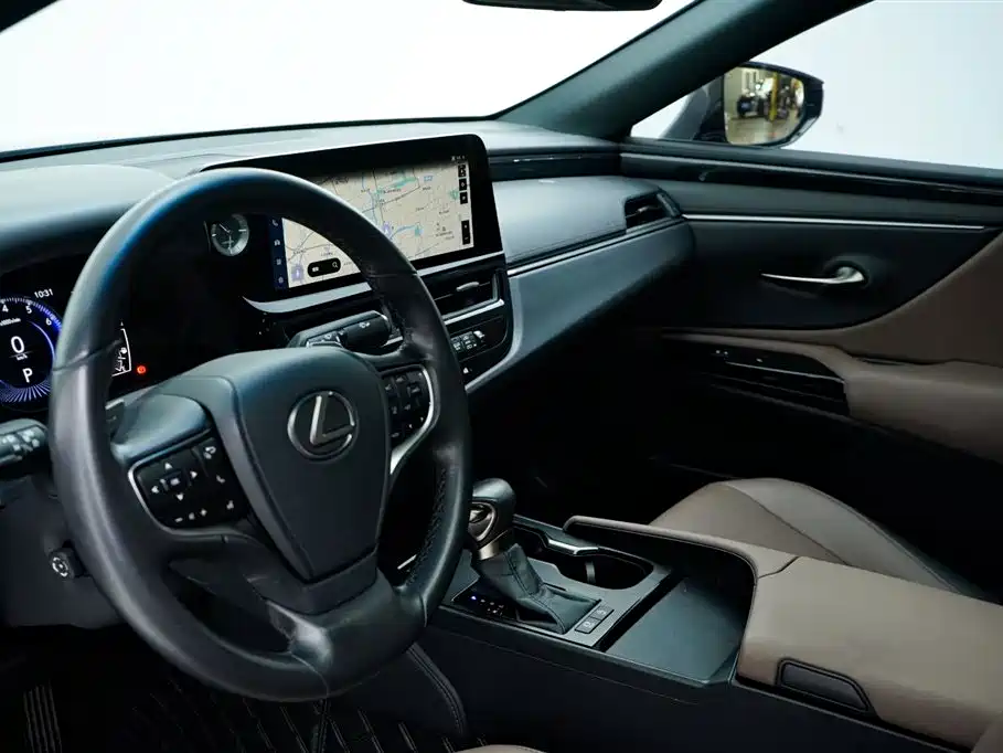 Lexus ES 2022 200 Excellence Edition фото 24