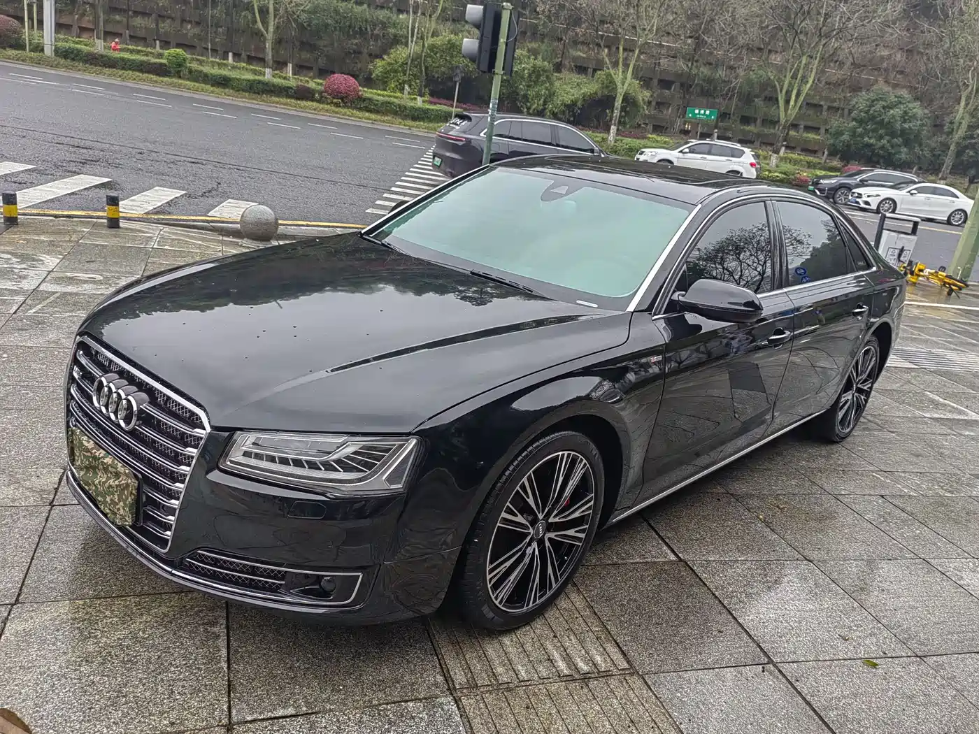 Audi A8 2011 A8L 3.0 TFSI quattro Premium (245kW) фото 5