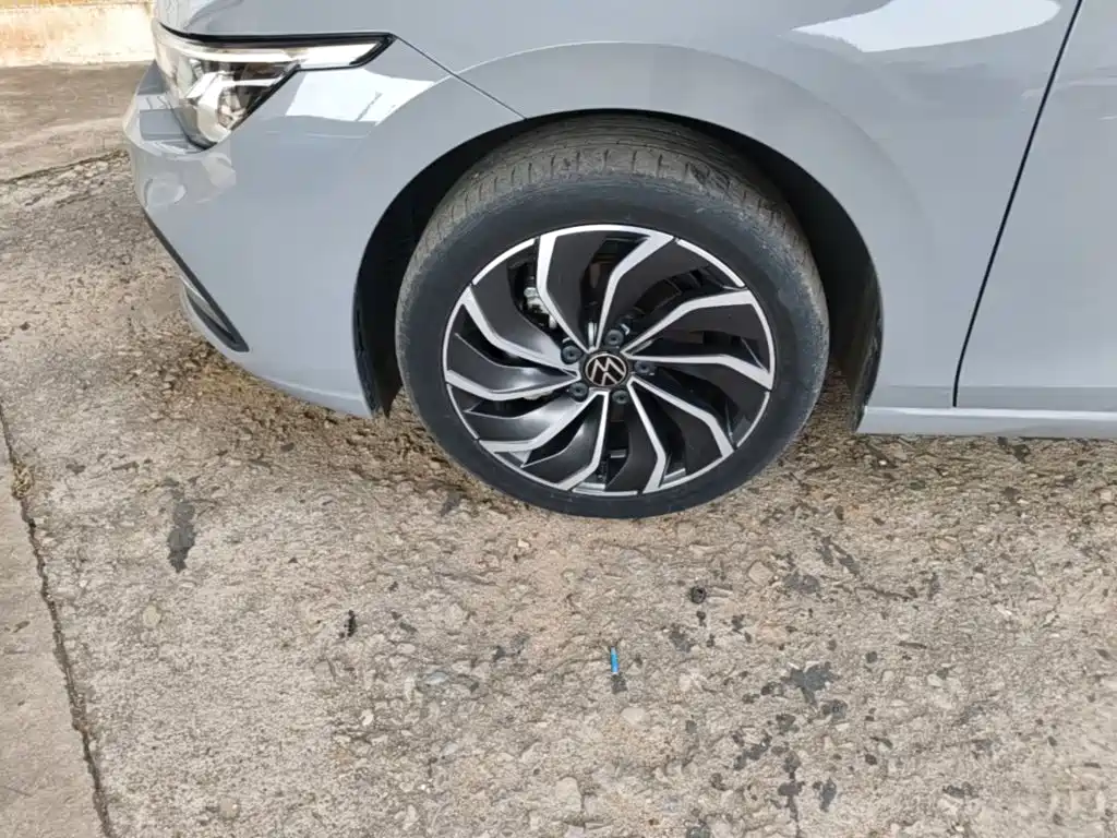 Volkswagen Golf 2024 2023 Facelift 280TSI DSG Pro