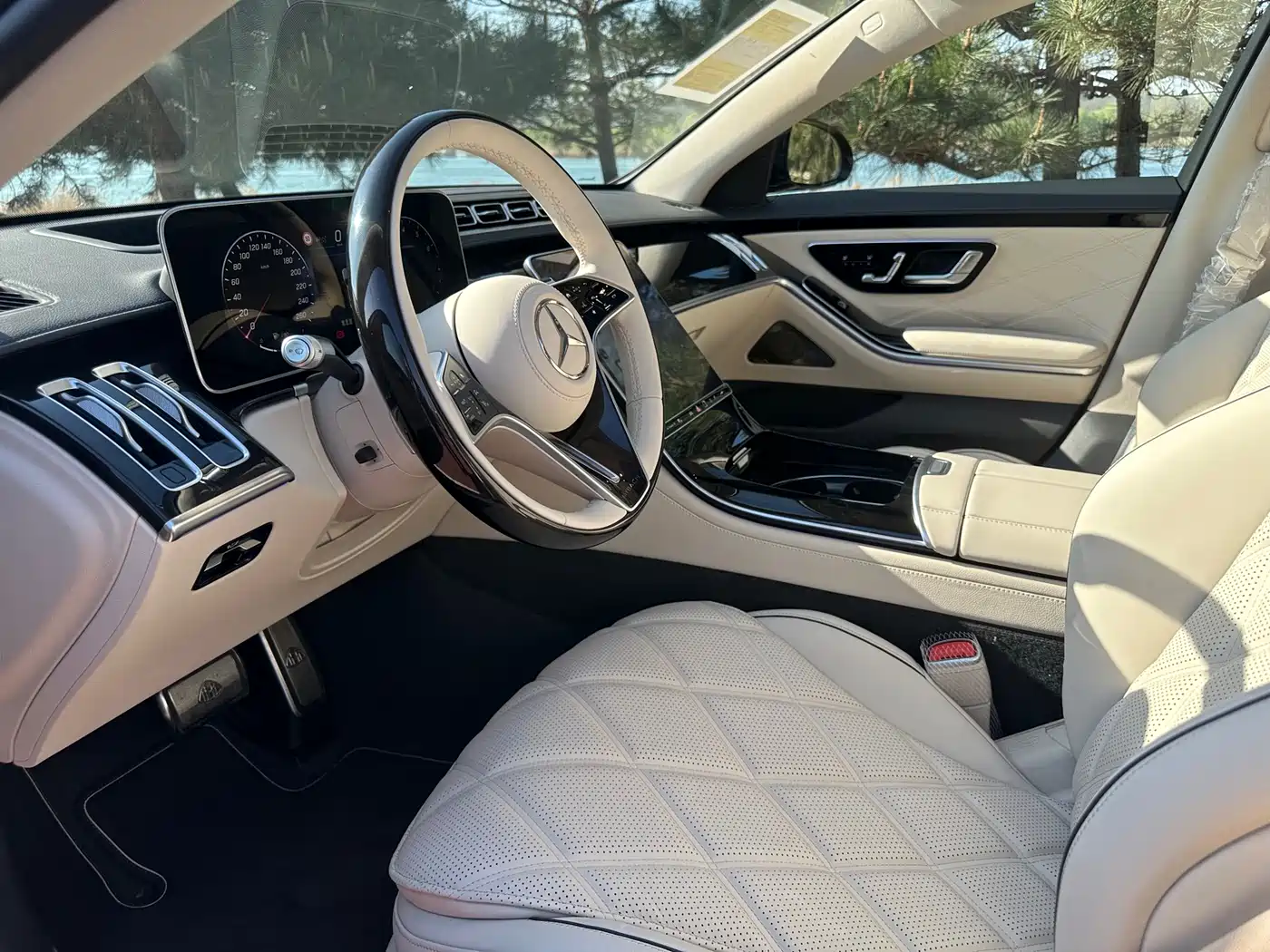 Mercedes-Benz Maybach S-Class 2026 S 480 4MATIC фото 15