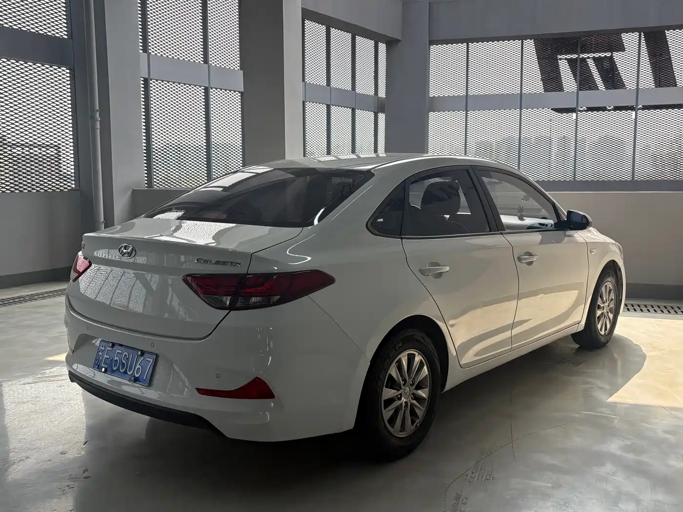 Hyundai Elantra 2017 1.6L Automatic Joy Value GLS фото 7