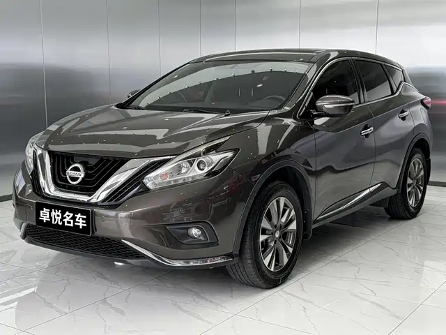NISSAN LOULAN