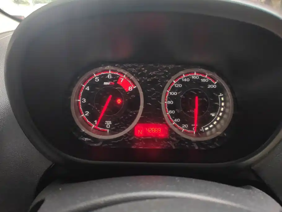MG 3SW 2016 2015 1.5L AMT Elite