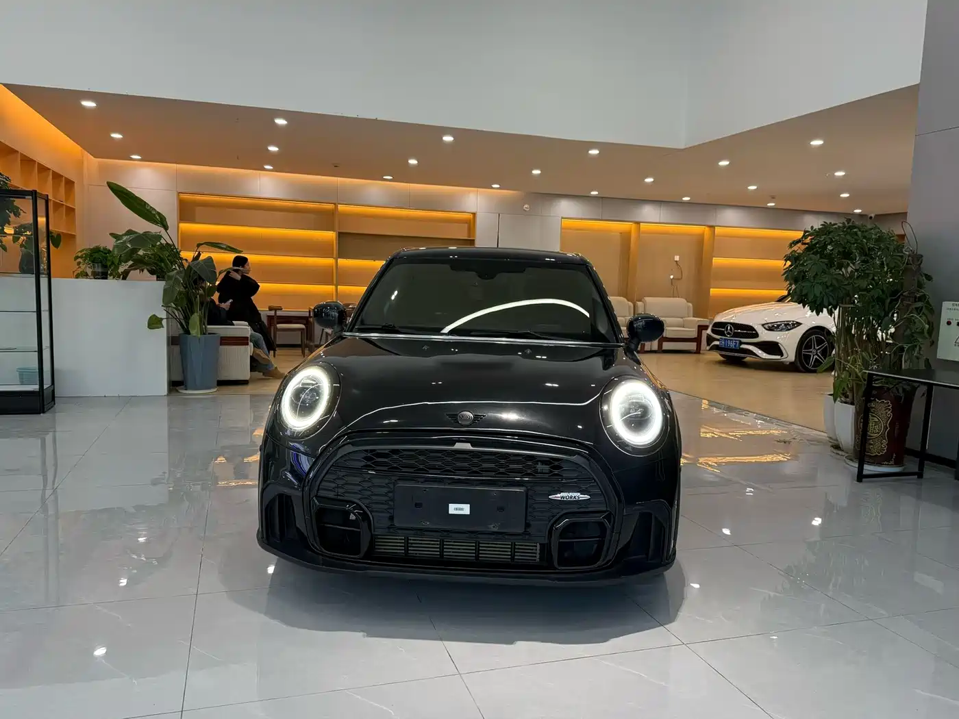 MINI 2022 1.5T COOPER Black Label Special Edition 5-Door фото 2