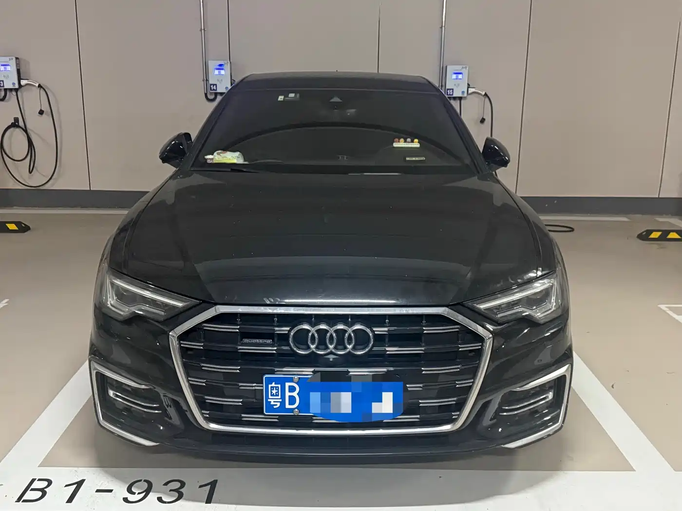 Фото 1 - Audi A6L