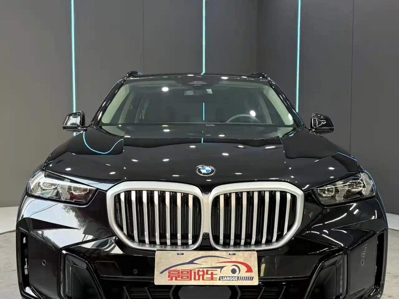BMW X5 2026 2026 xDrive 30Li Luxury M Sport Night Edition Package