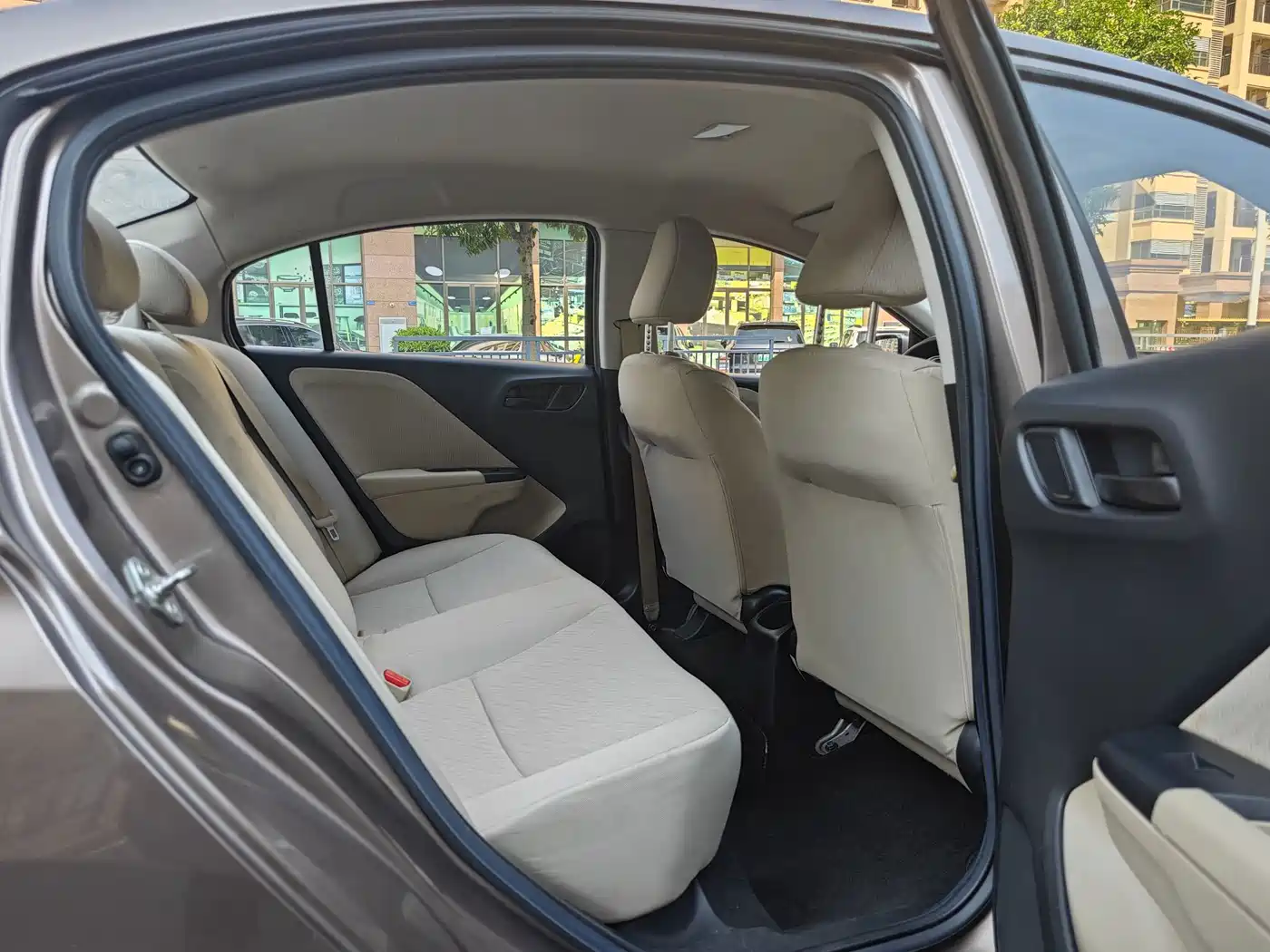 Honda Greiz 2018 2016 1.5L CVT Classic Edition