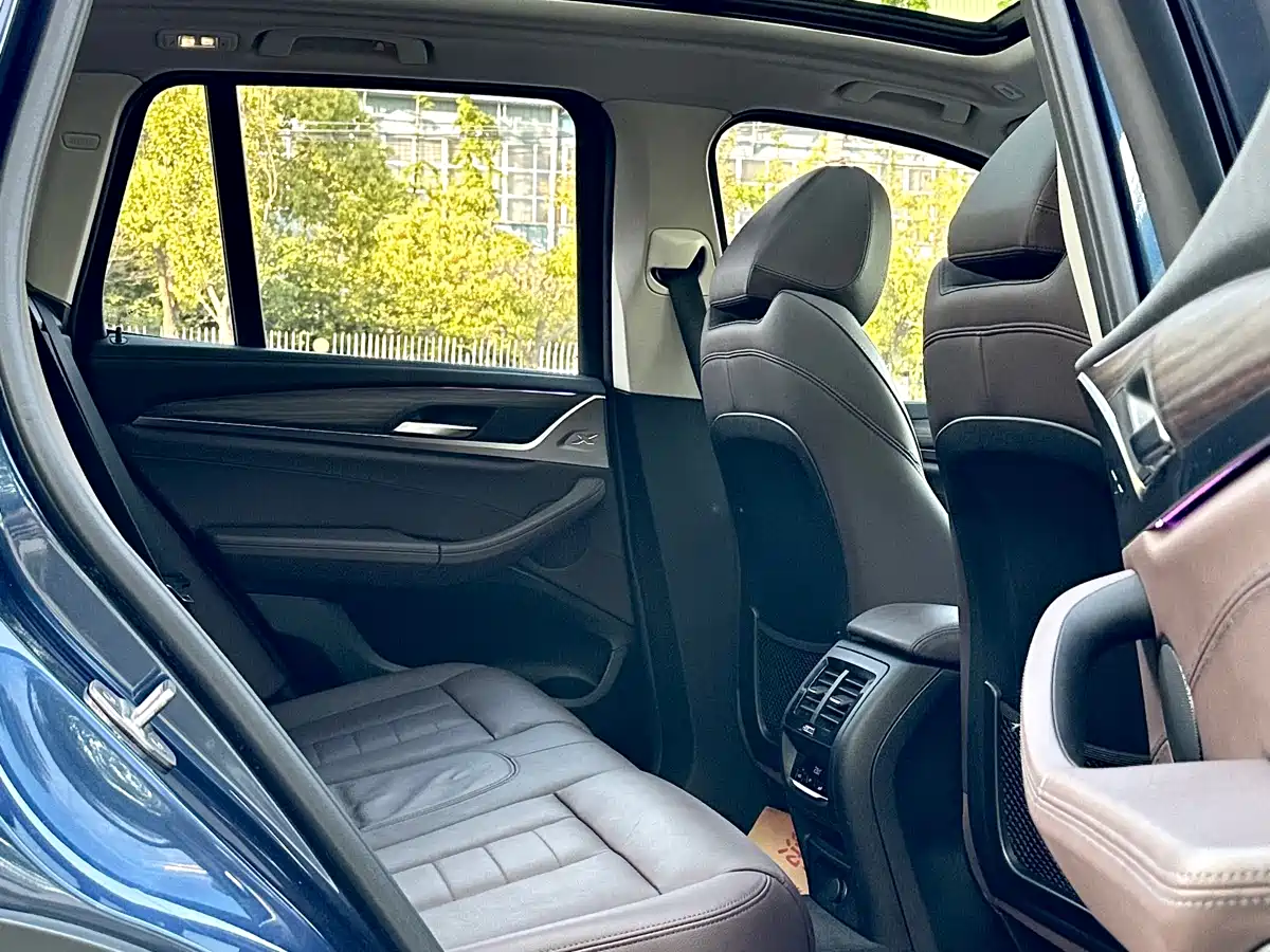 BMW X3 2019 xDrive28i Luxury Package фото 12