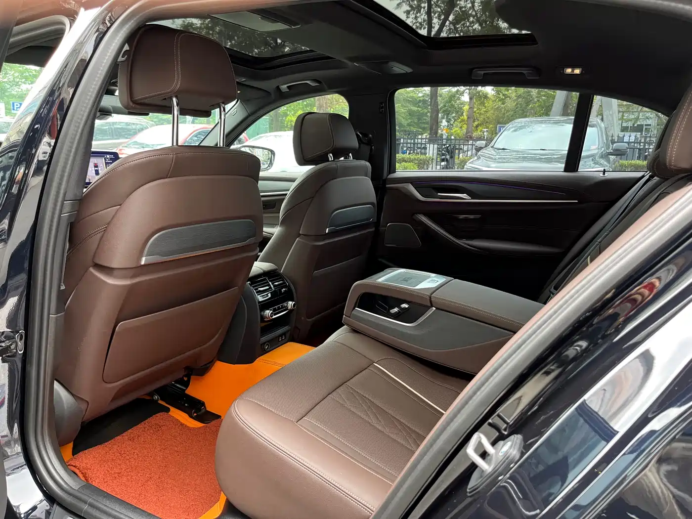 BMW 5 Series 2022 Facelift II 530Li Premium Package M Sport фото 12