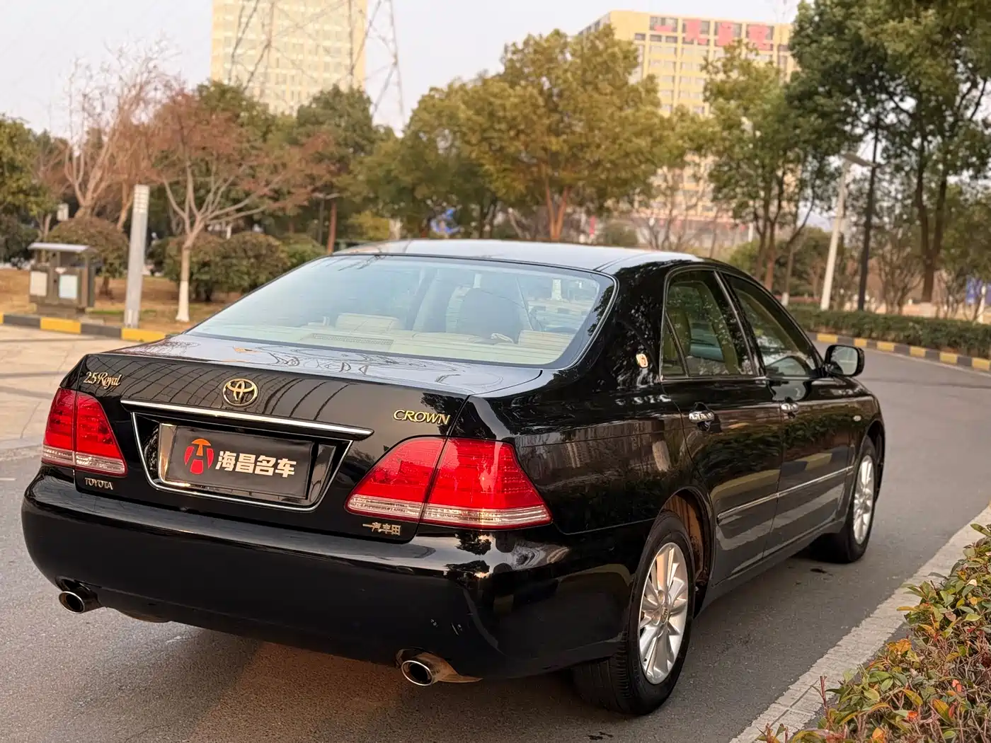 Toyota Crown 2008 2.5L 5th Anniversary Edition фото 6