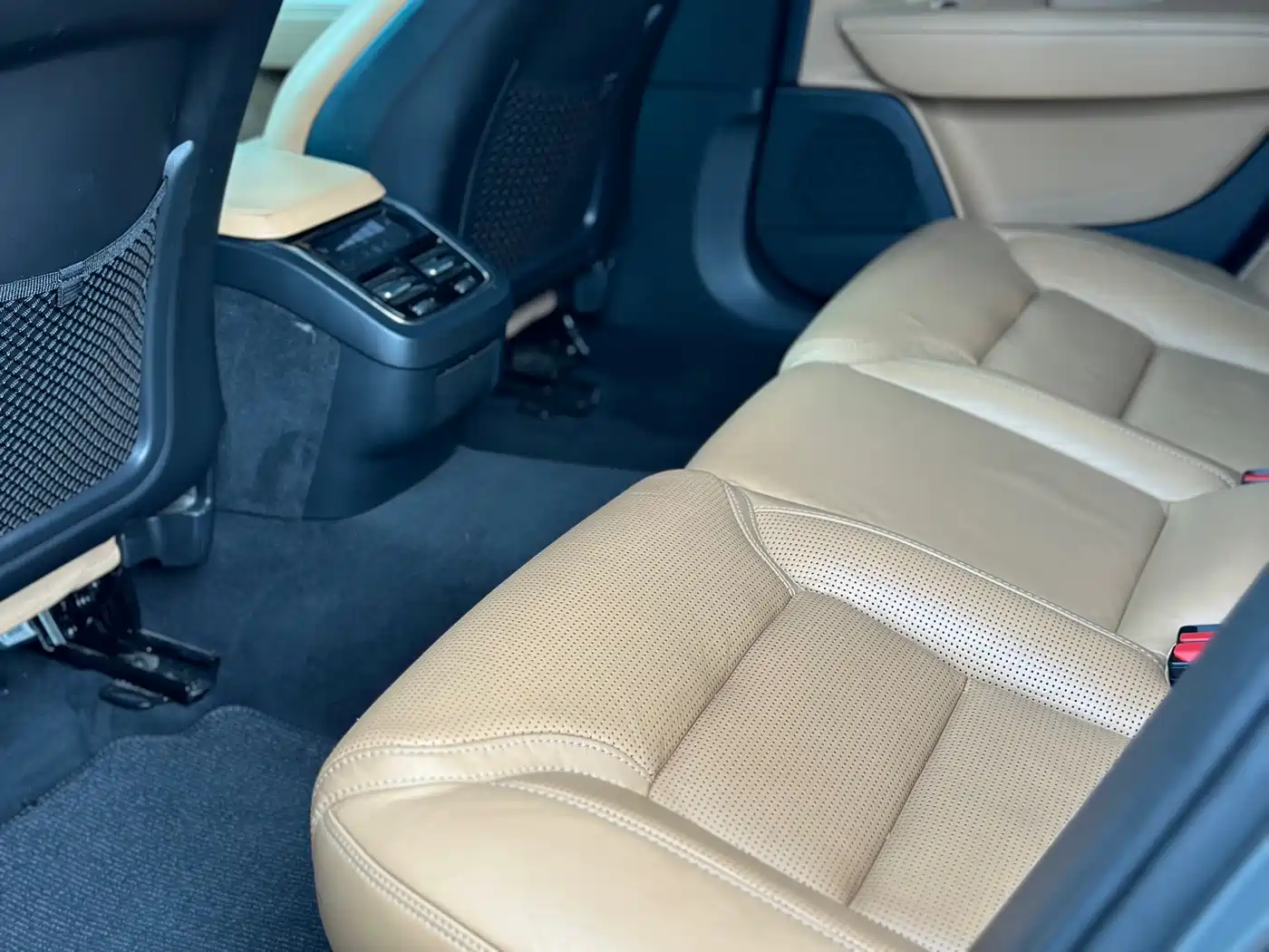 Volvo V90 2019 Cross Country T5 AWD Prestige Edition (China V) фото 16