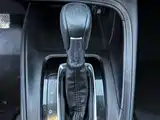 Фото 23 - Honda Vezel
