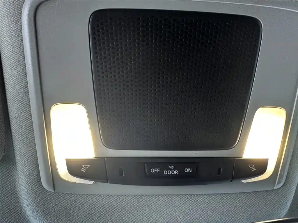 Honda Vezel 2024 2023 1.5L CVT Pioneer Edition