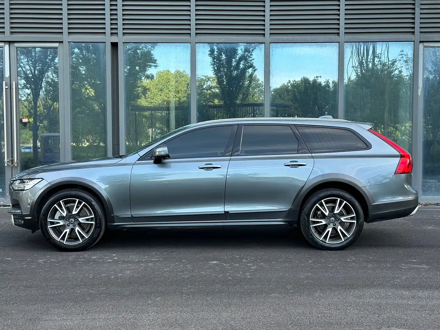Volvo V90 2019 Cross Country T5 AWD Prestige Edition (China V) фото 7