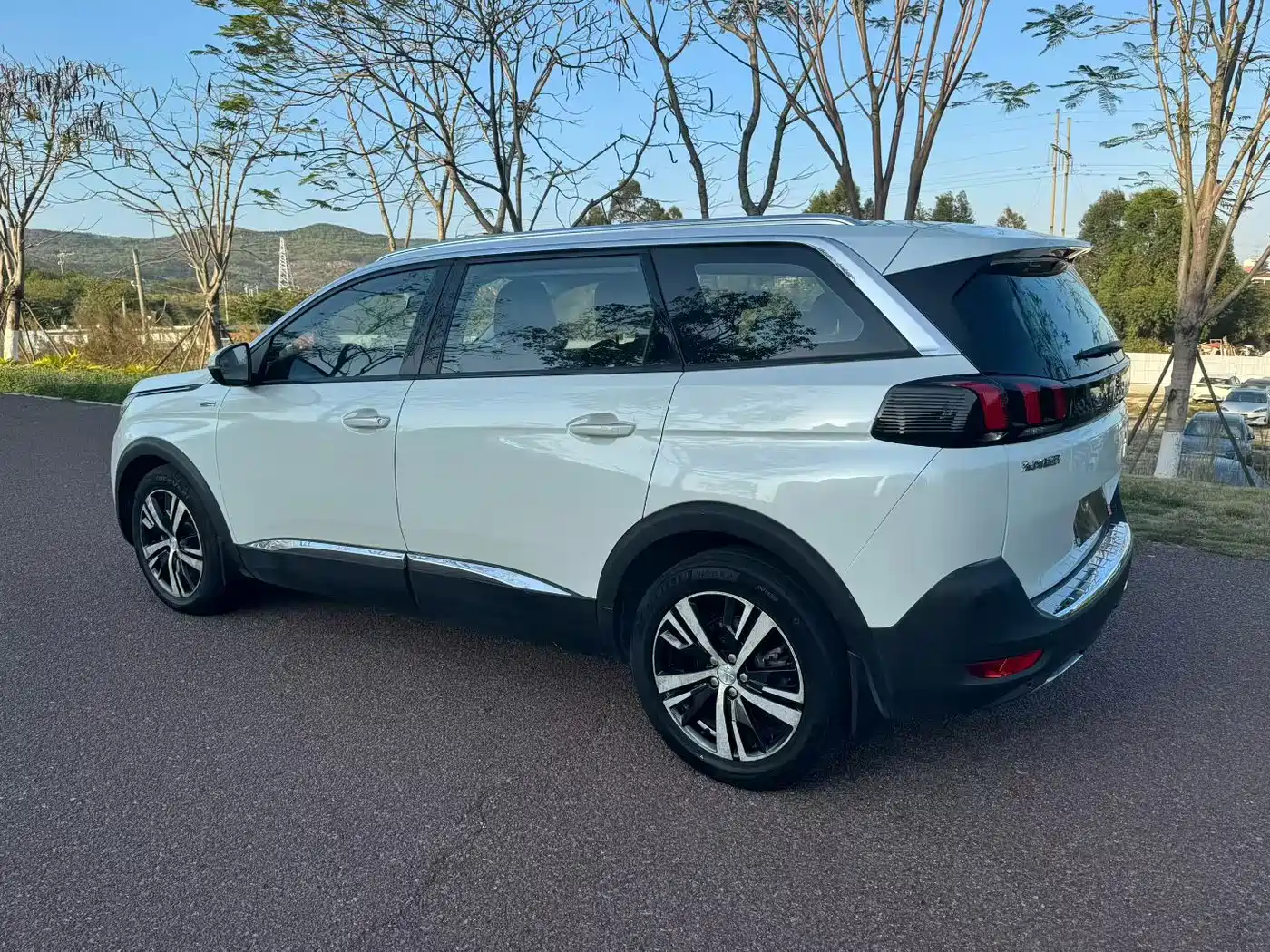 Peugeot 5008 2018 2017 350THP 7-seat Elite Edition