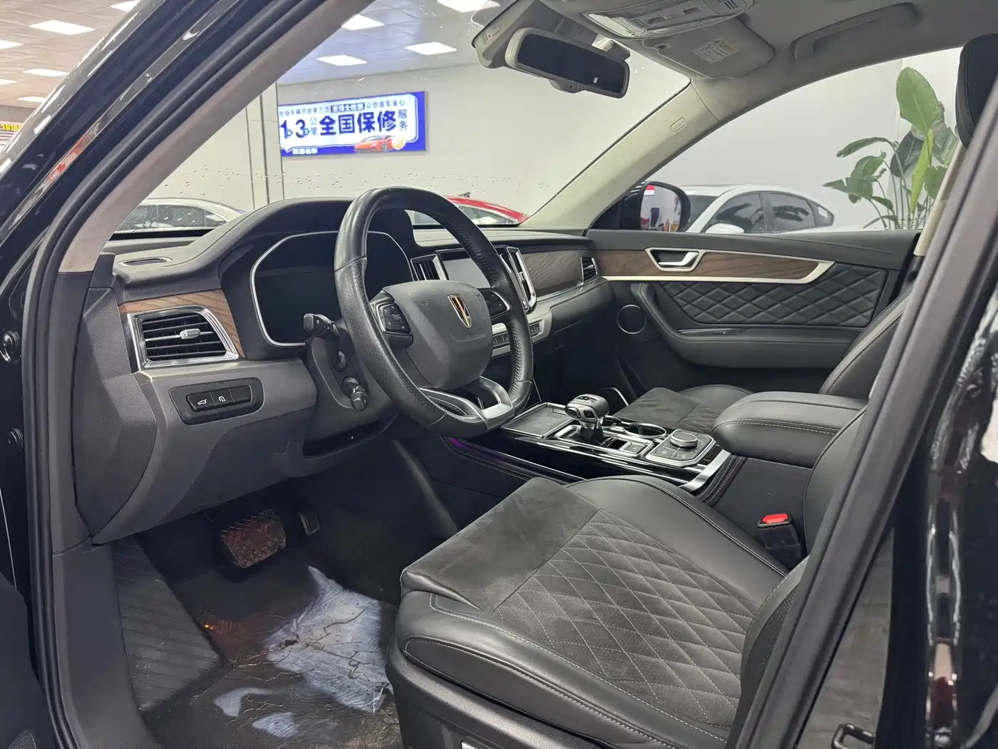 Hongqi HS7 2021 2.0T DCT FWD Smart Connect Qi Chang Edition фото 7