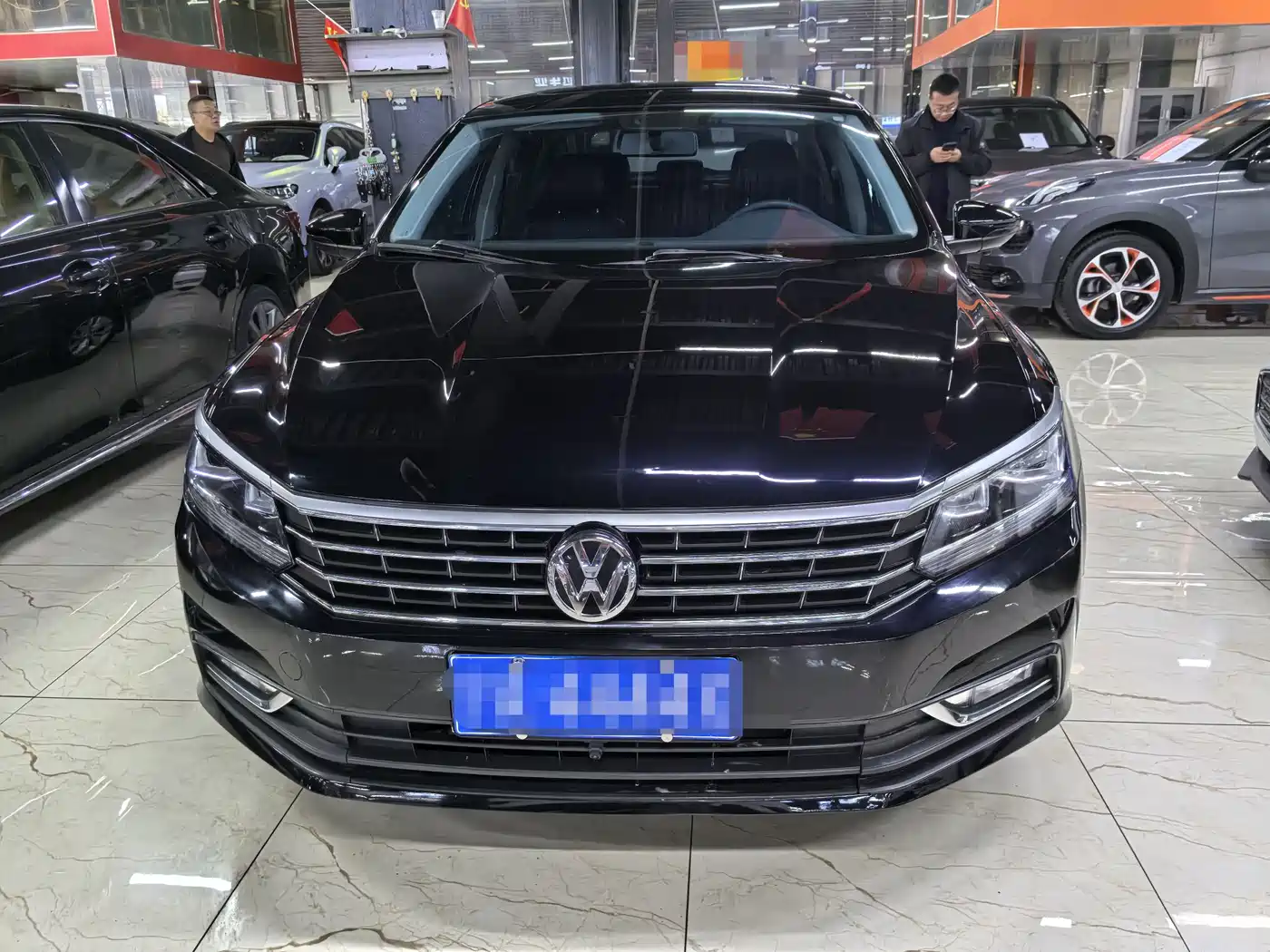 Volkswagen Passat 2015 1.8TSI Automatic Prestige Edition фото 2