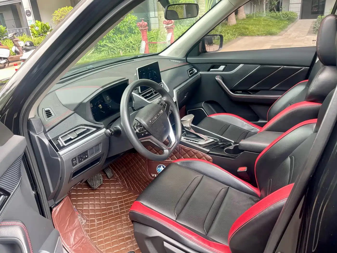 2021 Venucia T60