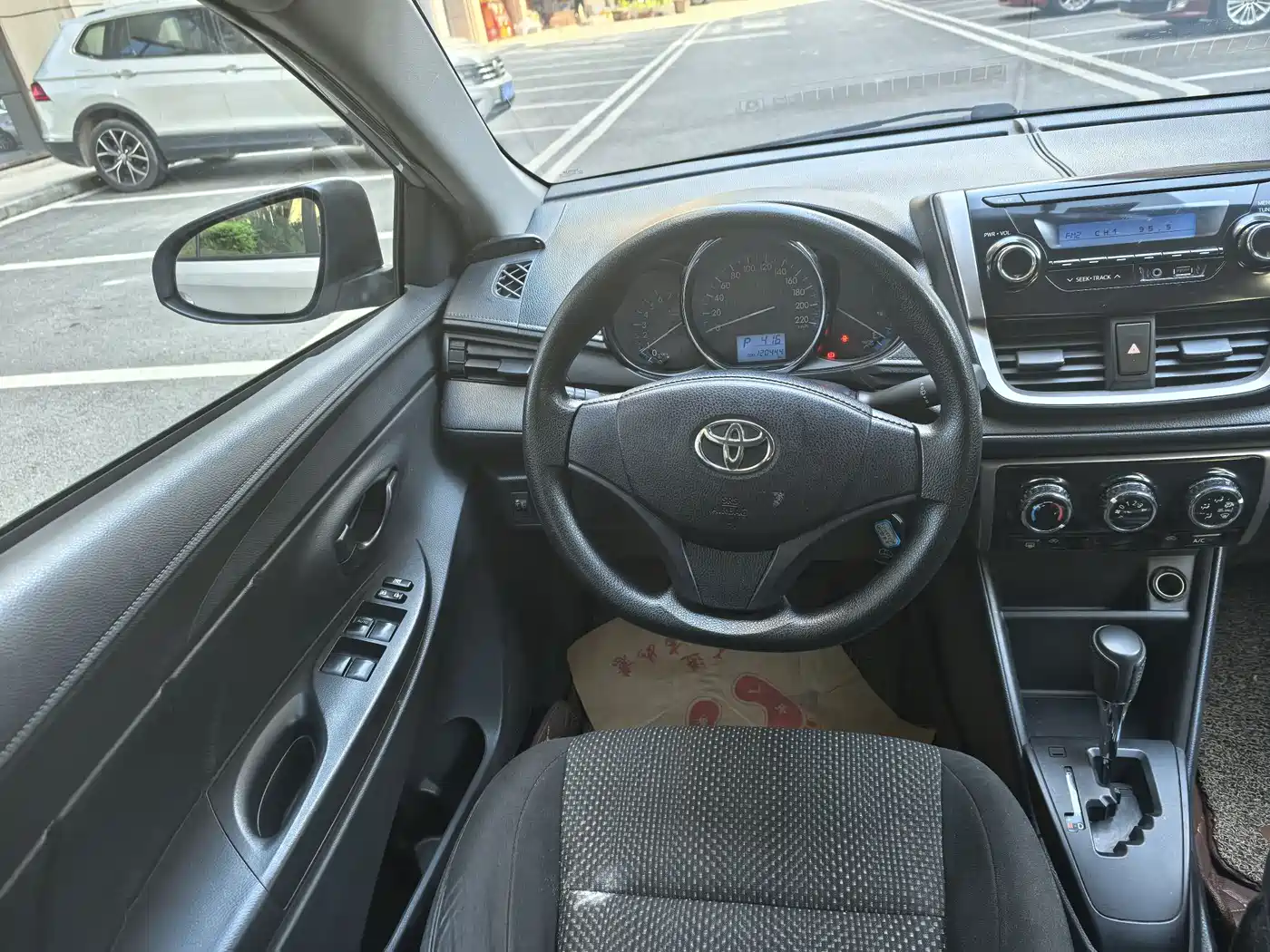 Toyota Vios 2017 1.5L CVT Pioneer фото 7