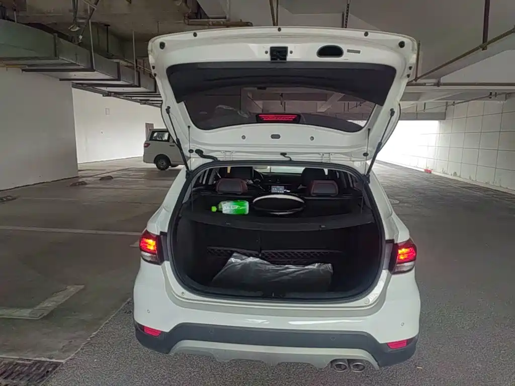 Kia KX CROSS 2020 2018 1.6L Automatic Smart Sunroof Edition