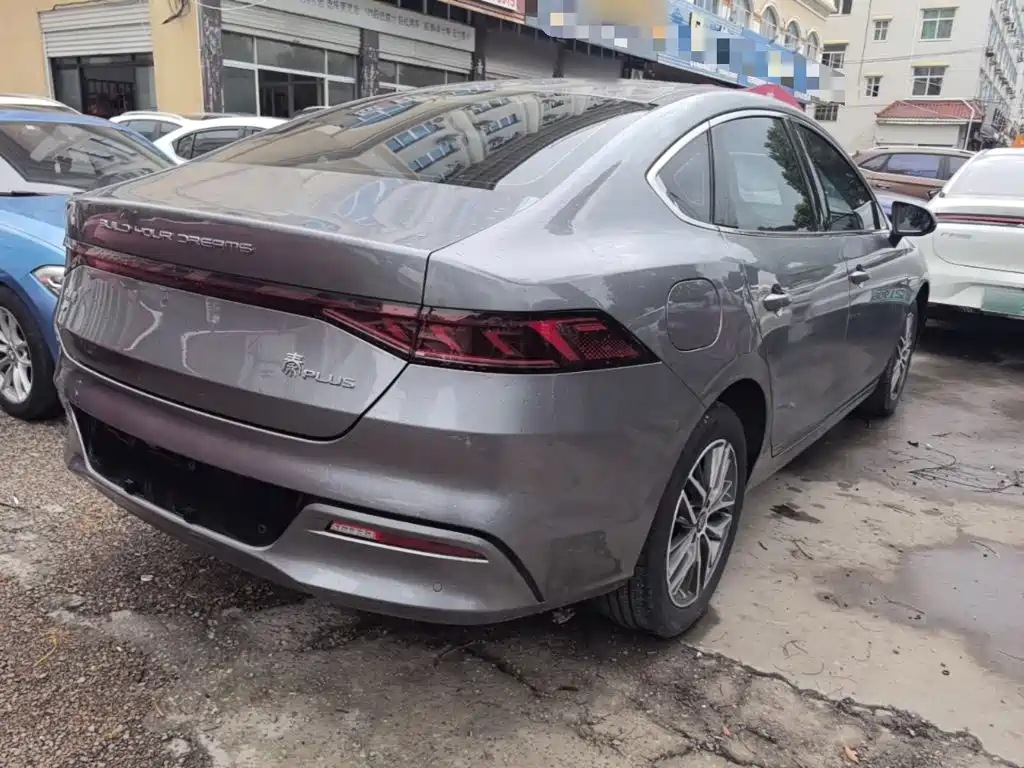 Photo 7 - BYD Qin PLUS