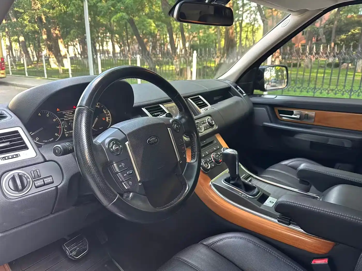 Land Rover Range Rover Sport 2011 2011 5.0 NA V8 HSE