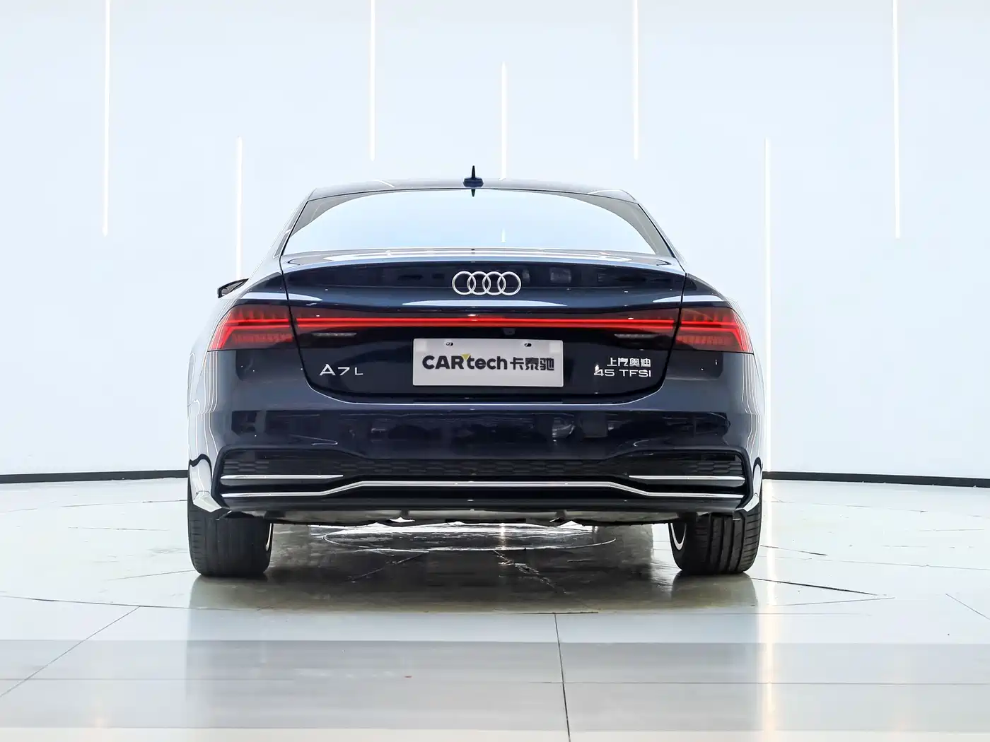 Audi A7L 2024 45TFSI S-line Dream Edition Crystal Package фото 4