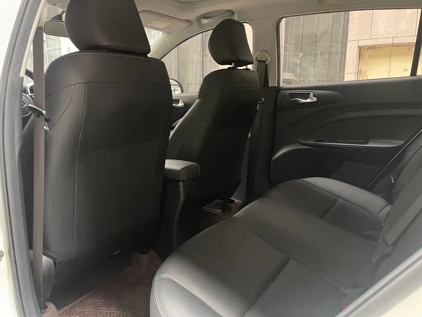 Kia KX1 2021 1.4L CVT Sunroof Version фото 6