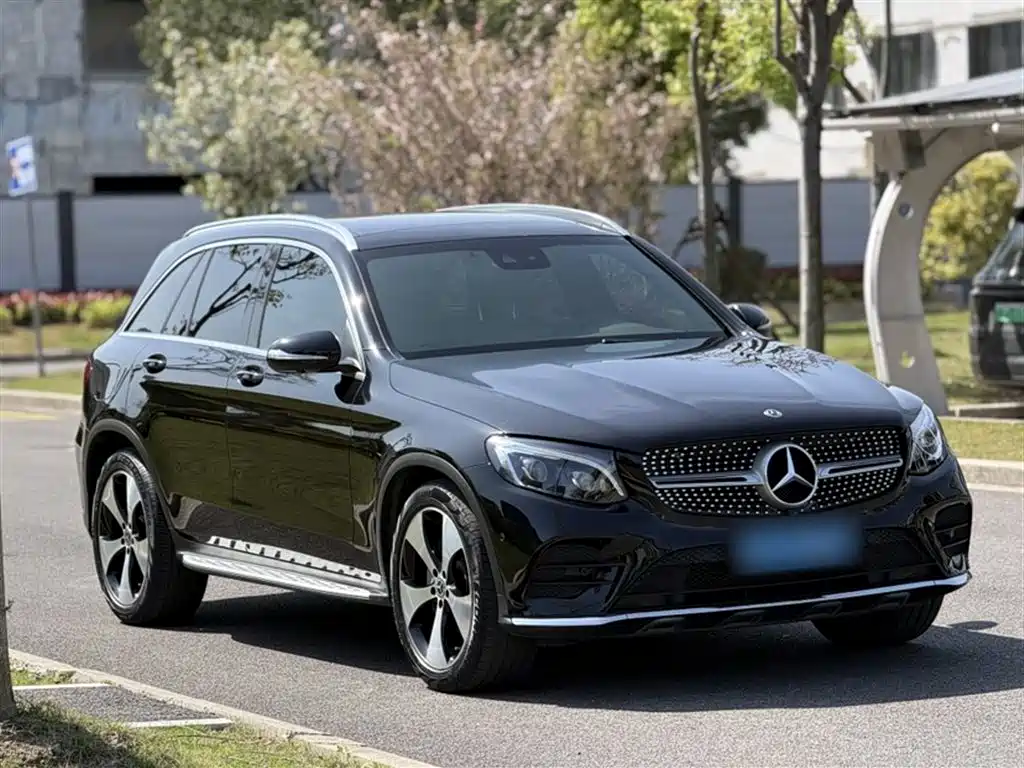 Mercedes-Benz GLC 2018 GLC 300 4MATIC Dynamic фото 5
