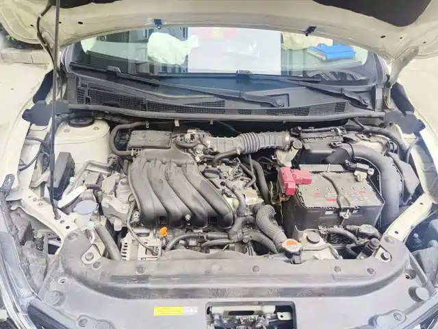 Nissan Sylphy 2022 Classic 1.6XE CVT Comfort Edition — фото 3