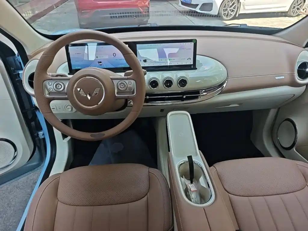 Wuling Motors Wuling Bingo 2026 2025 Model 333km Smart Premium