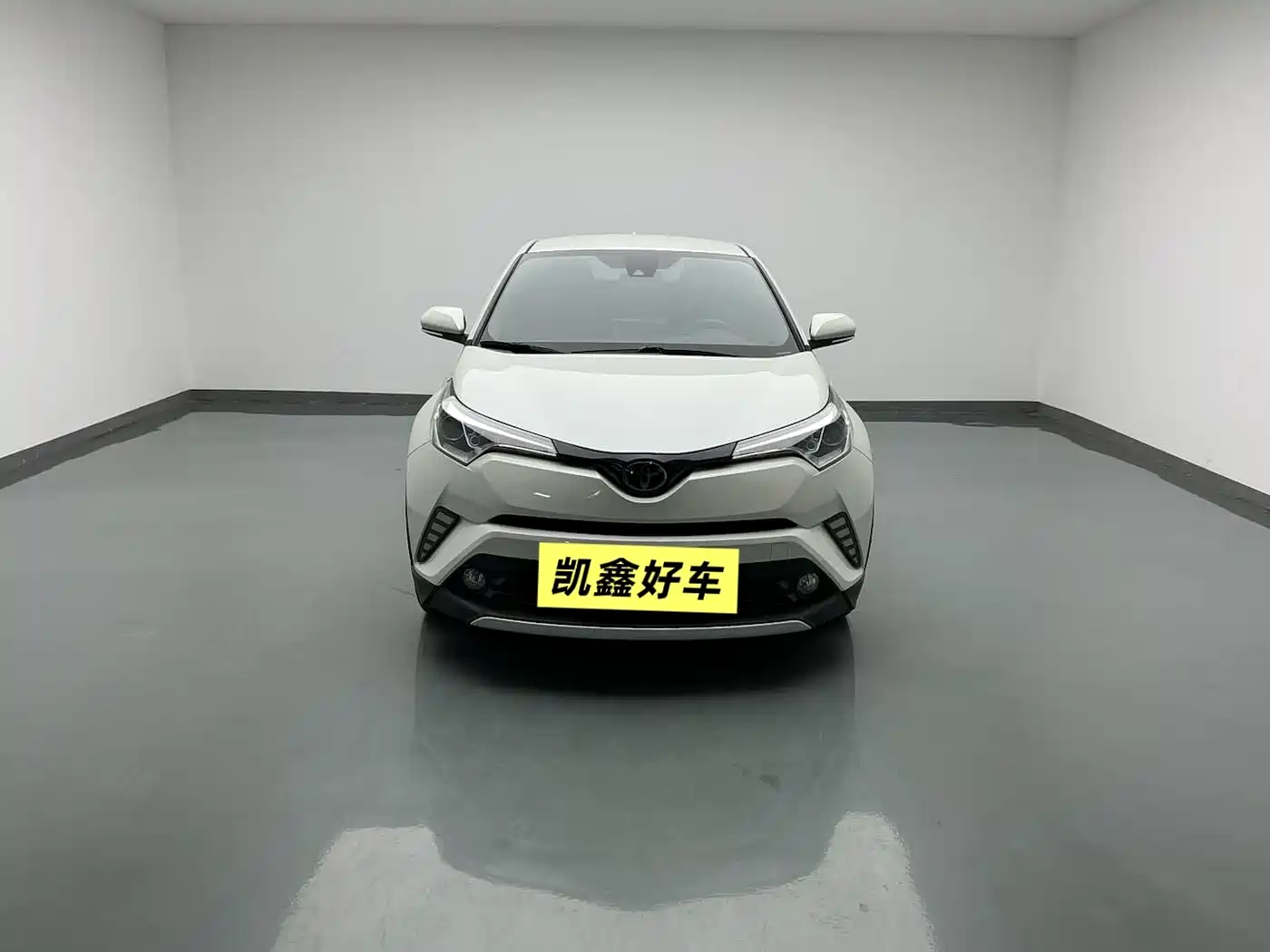 Toyota IZOA 2018 2.0L Speed Edition China VI фото 2