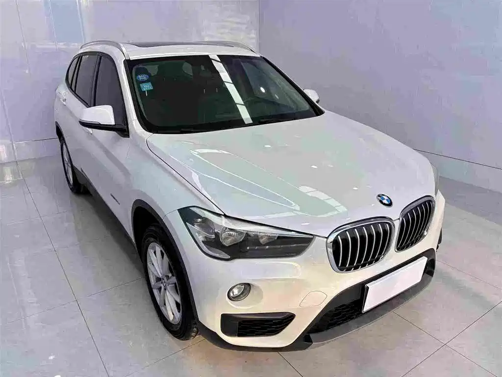 BMW X1 2016 sDrive18Li Fashion Model фото 6