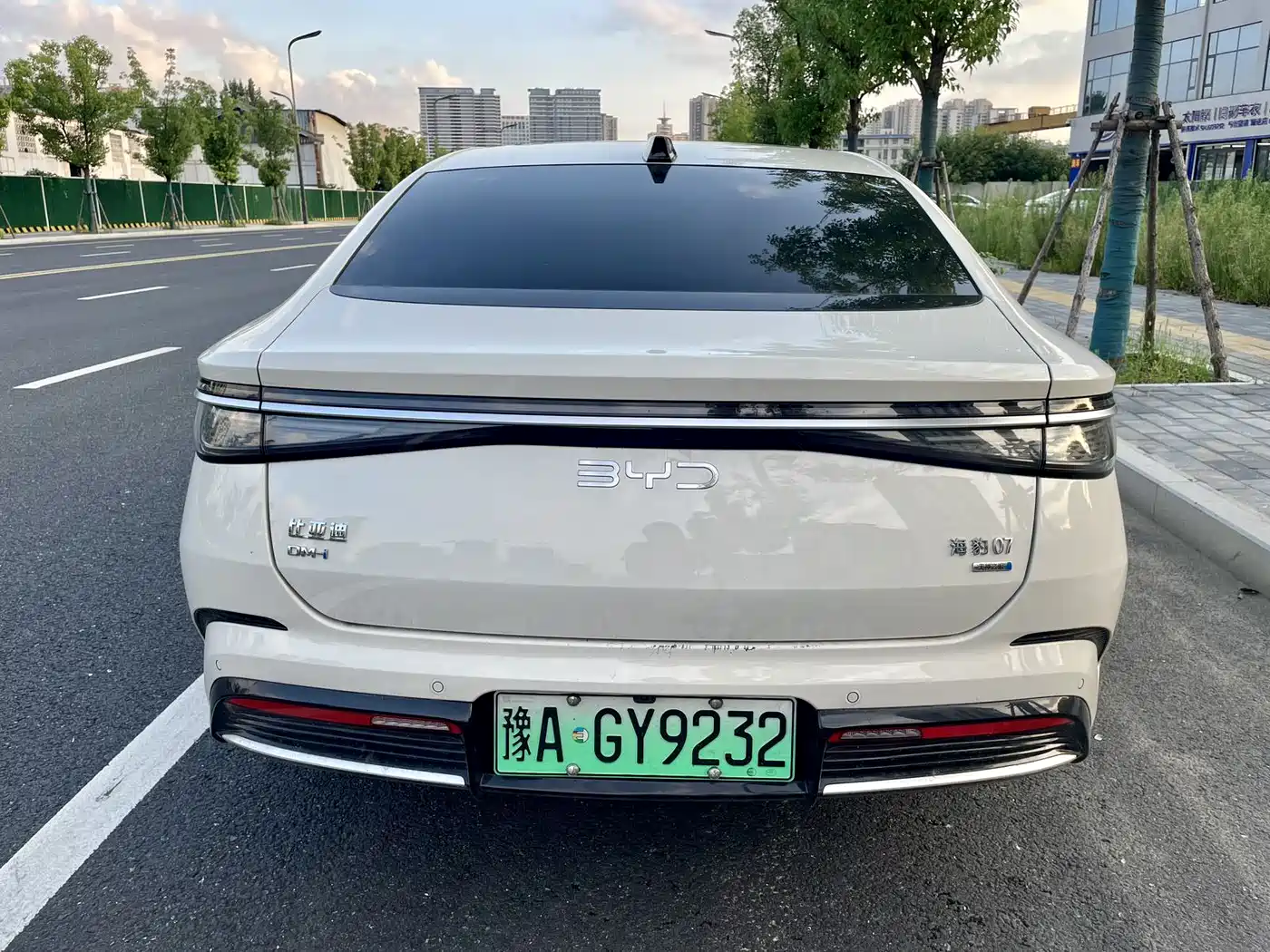 BYD Seal 07 DM-i 2025 2025 Model DM-i 1.5L 125km Luxury