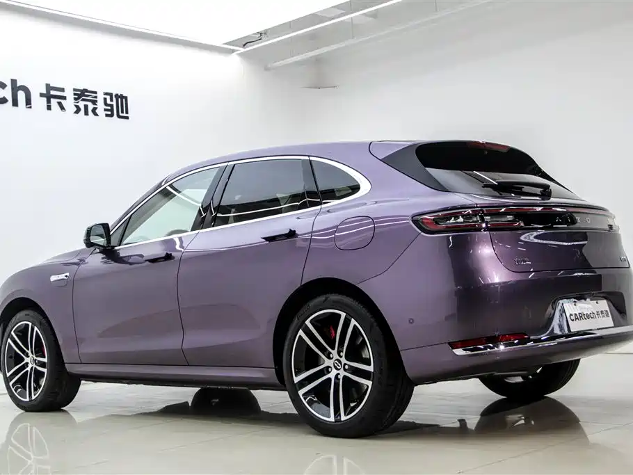 AITO Wenjie AITO M5 2025 Extended Range Ultra AWD фото 7