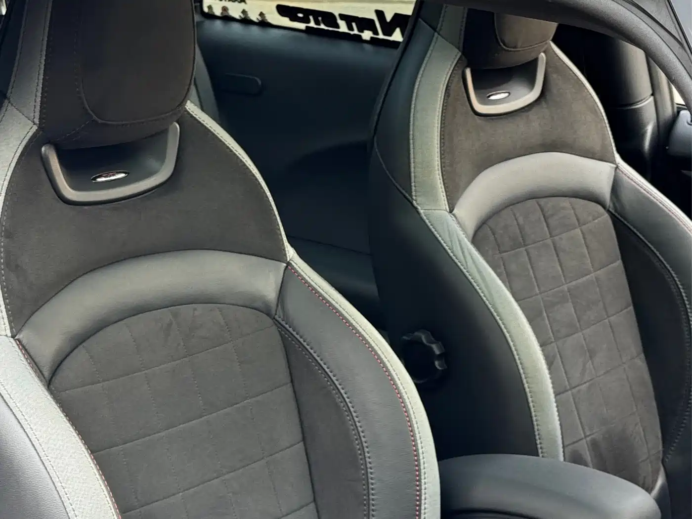 Photo 9 - MINI JCW