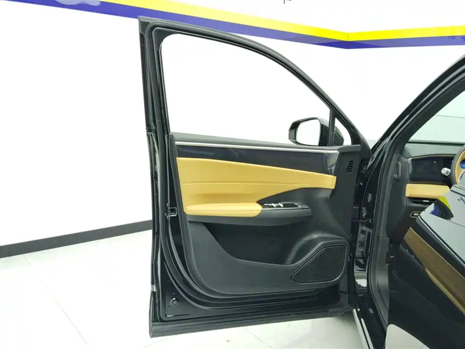 GEELY GALAXY GALAXY L7